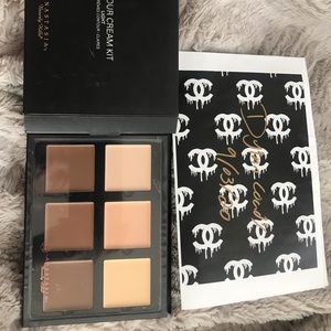 Anastasia light-medium cream contour kit